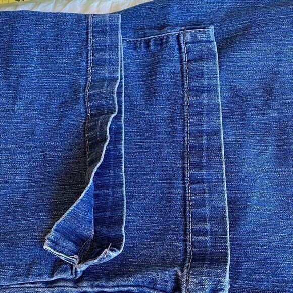 SONOMA CAPRIS  - Picture 6 of 9